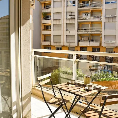 Avec Terrasse A Апартаменты Ницца