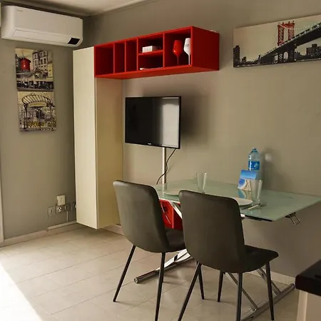 Апартаменты Avec Terrasse A Ницца